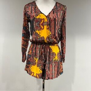 Earthbound Boho Paisley Mixed-Print long sleeves Romper size small